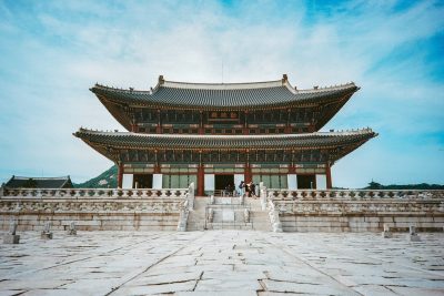 daniel-bernard-RbaGeW_LbGs-unsplash